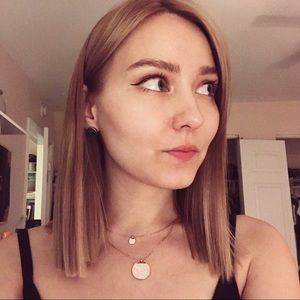 Meet your Posher, Alesya